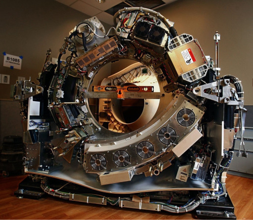 The following is what a CT Scanner looks like without the casing